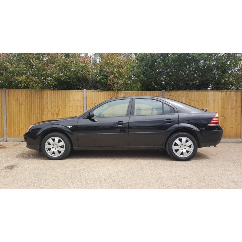 Ford Mondeo 1.8 Zetec 5dr Black