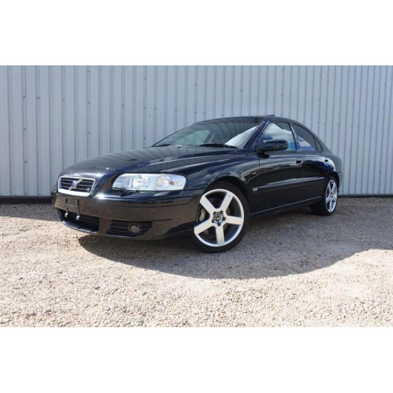 2004 VOLVO S60 R AWD