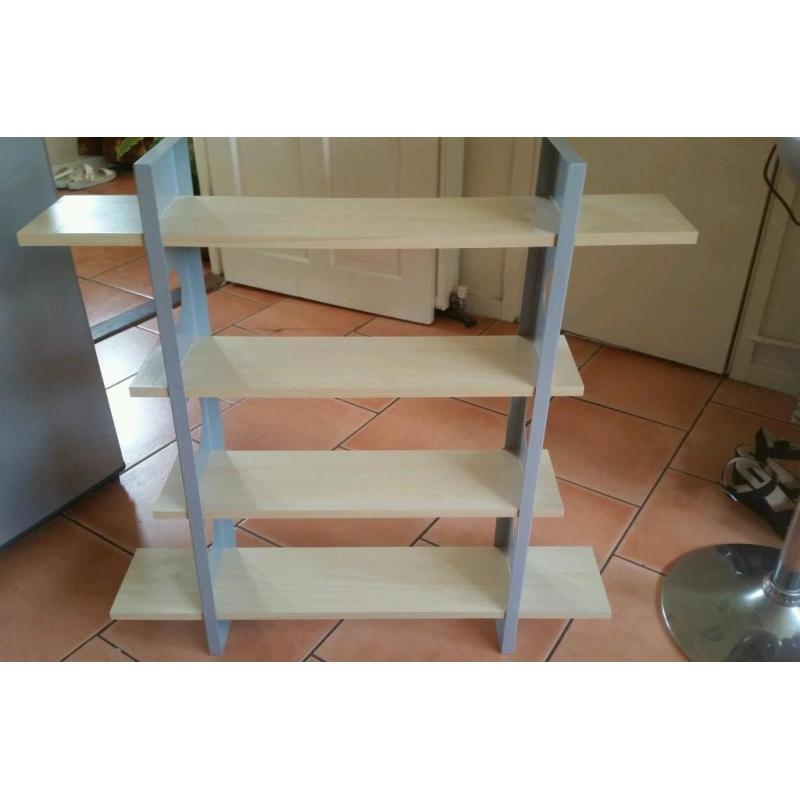 Shelf/shelving unit