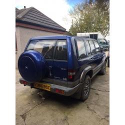 Isuzu trooper insignia 2001 3.5L V6 4x4