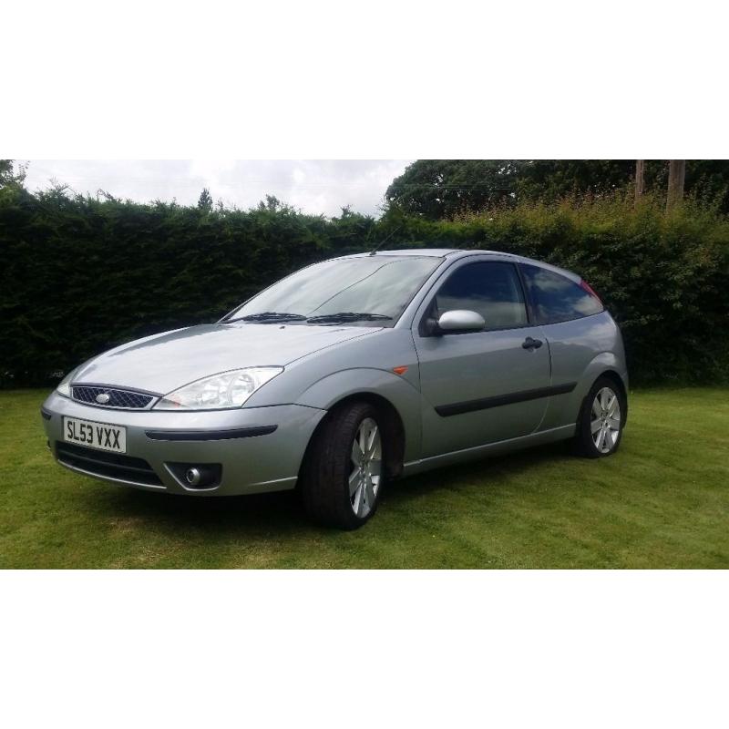 FORD FOCUS 1.8 TDCI SPORT