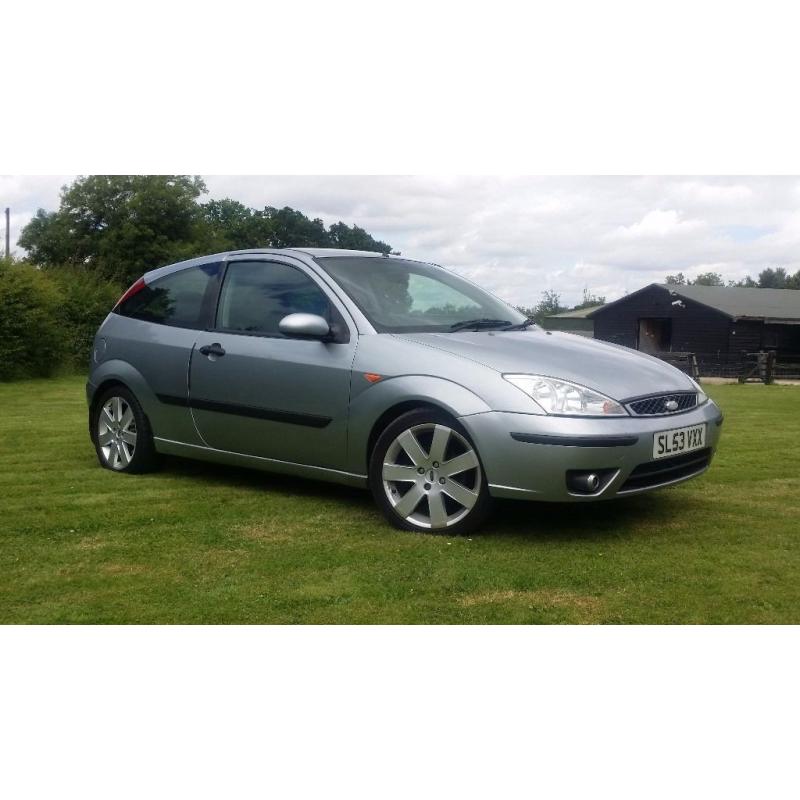 FORD FOCUS 1.8 TDCI SPORT