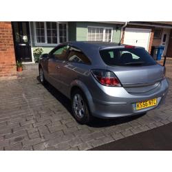 Vauxhall Astra 1.4 16v SXI Sport First Car Cheap Insurance