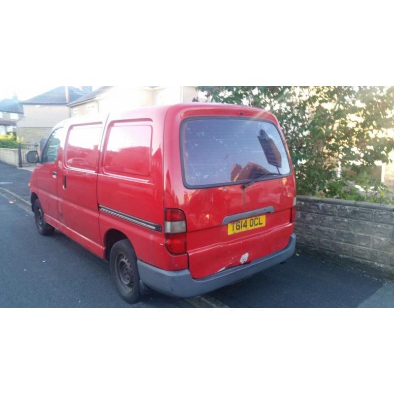 Toyota hiace power van spare parts breaking door wheel