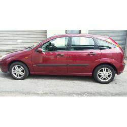 54 Ford Focus Zetec 1.8 petrol 50,000 miles