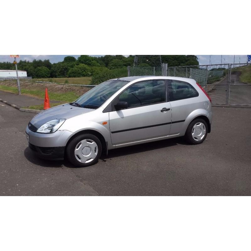 2004 Ford Fiesta 1.25 Finesse 3dr silver low miles