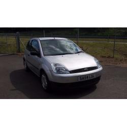 2004 Ford Fiesta 1.25 Finesse 3dr silver low miles