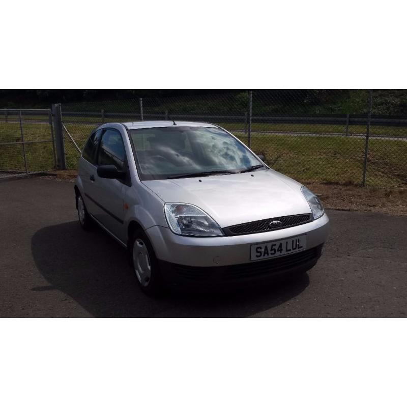 2004 Ford Fiesta 1.25 Finesse 3dr silver low miles