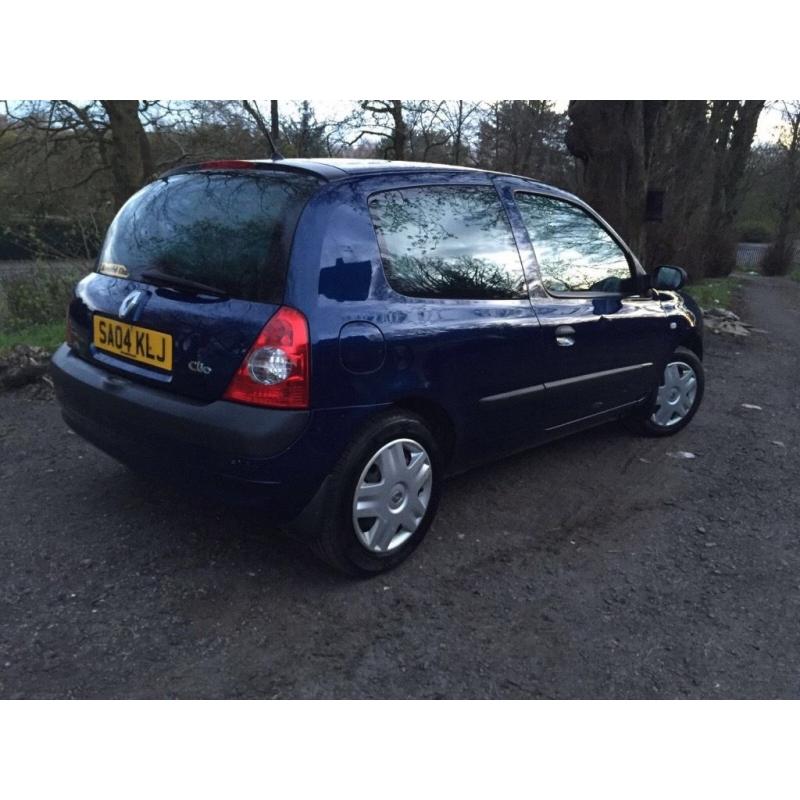 Renault Clio 2004 years mot