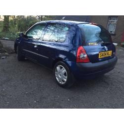 Renault Clio 2004 years mot