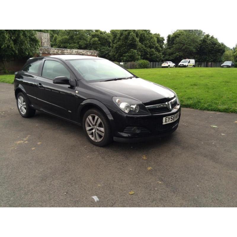 2009-58 Vauxhall Astra 1.8SRi 140 3-Door 2009 Model