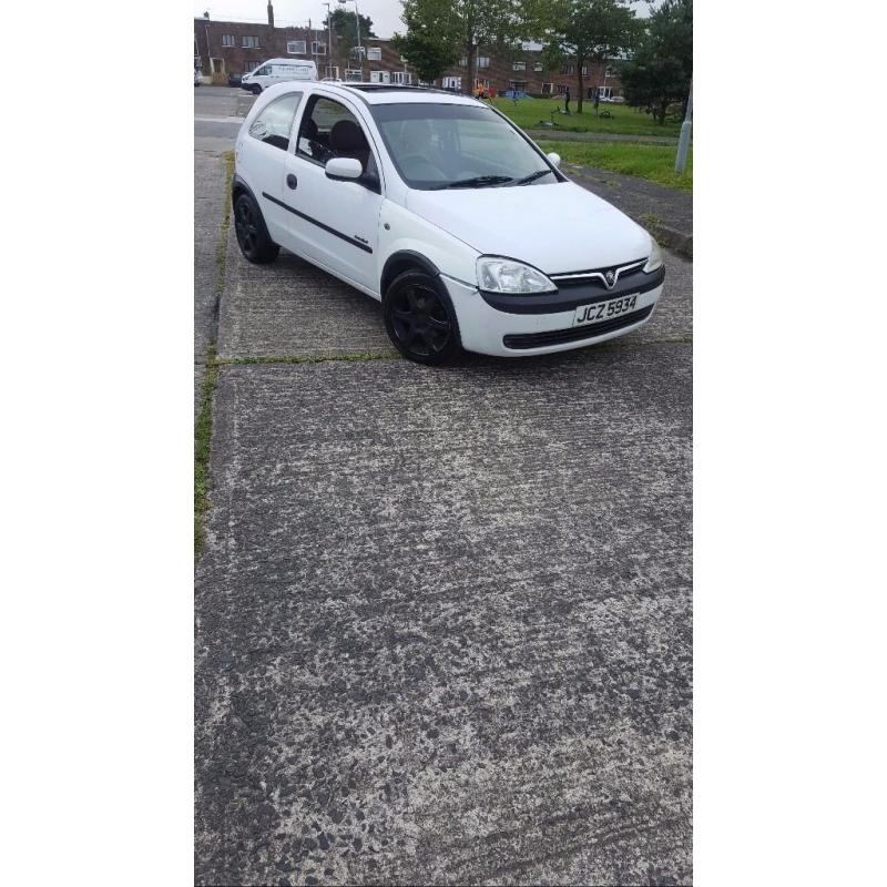 For sale or swap 01 corsa 1.7 diesel mot to next jan