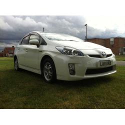 1 OWNER 1 YEAR MOT Toyota Prius (2011) T-Spririt VVT-i Sat Nav 47k Mileage IMMACULATE - P/x Welcome