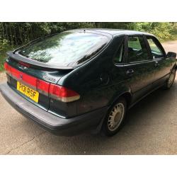 SAAB 900 XS Auto 2290cc Petrol Automatic 5 door hatchback P reg 30/06/1997 Green