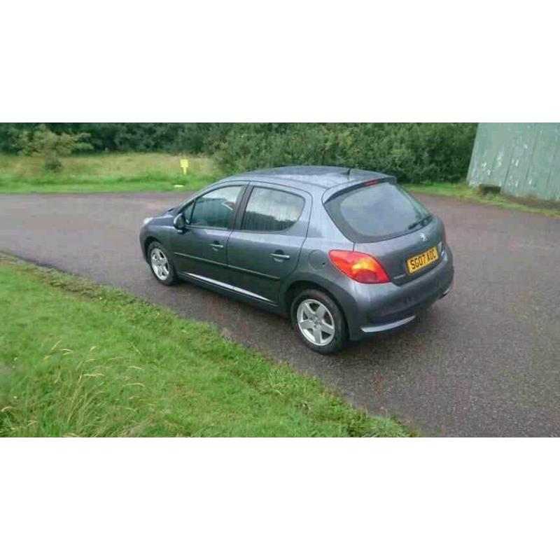 Peugeot 207 1.4 petrol low mileage