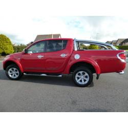 Mitsubishi L200 DI-D 4X4 BARBARIAN LB DCB (red) 2012-05-23