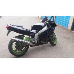 Zxr 400 good ideal first bike