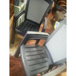 5 comfortable garden chair