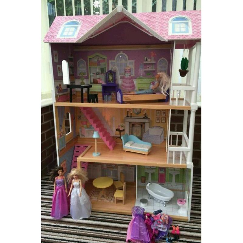 Barbie/dolls house