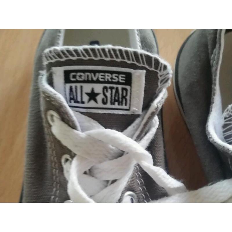 Grey All star converse kids shoes