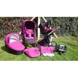 LIKE NEW 4RUNNER FULL 3IN1 TRAVEL SYSTEM (MAXI COSI SEAT AND EASYFIX BASE INCLUDED)