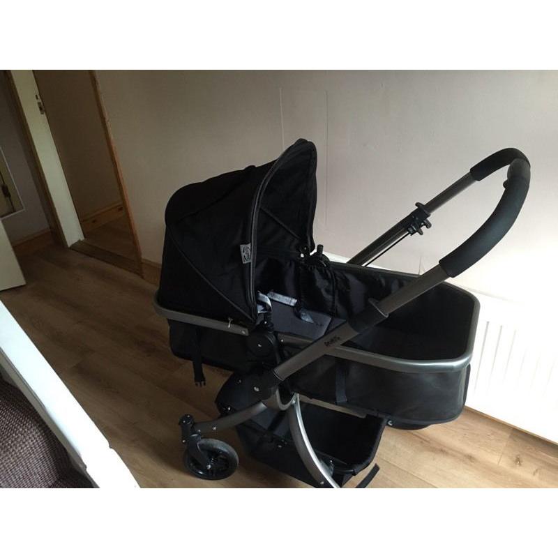 Red kite switch travel system pram