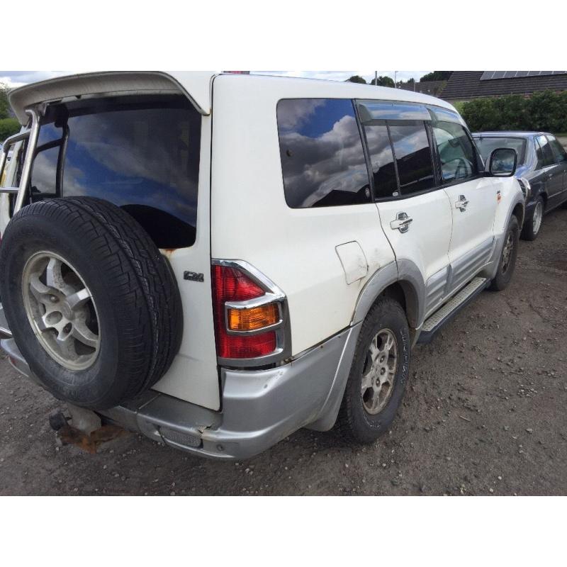 2000 Pajero DID 3.2 7 seater LWB