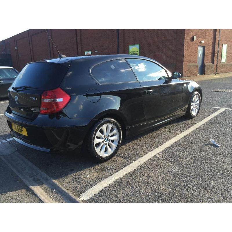 BMW 116i 2008 BLACK 3DOOR