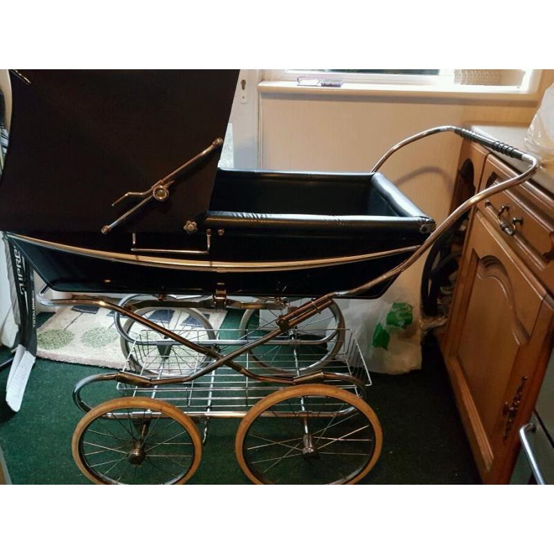 Silvercross pram