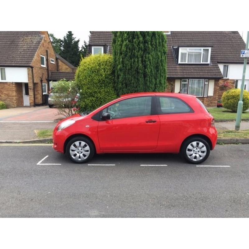 2007 Red Toyota Yaris 1.0 VVT-I T2, 3 Door, Manual, Petrol, 1 Year MOT, 35k Miles,1 Owner