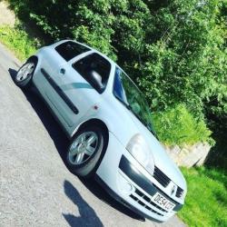 Renault clio