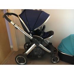 Oyster 2 pram+ carrycot