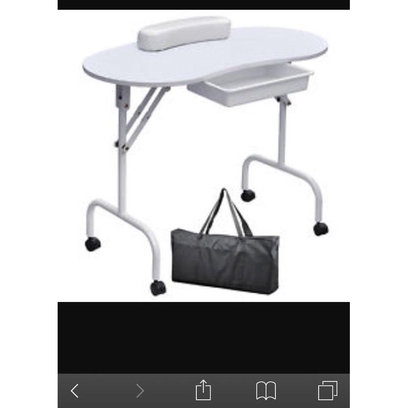 MOBILE FOLDING NAIL TABLE/NAIL BAR FOR SALE