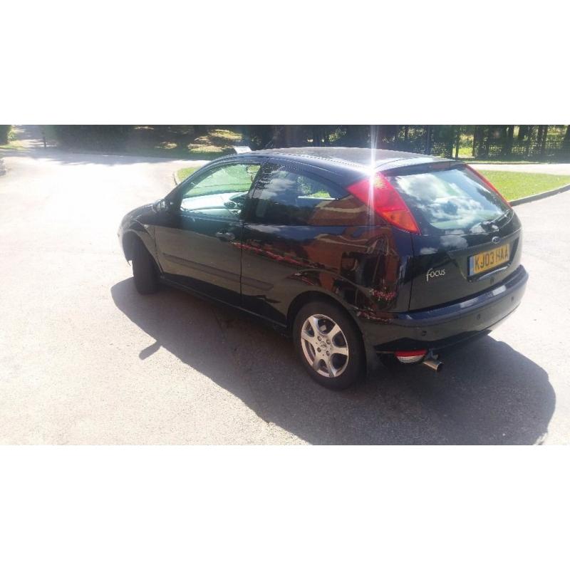 Ford Focus 1.6 i Ebony 3dr, body work in very good condition, lot of service history and long MOT