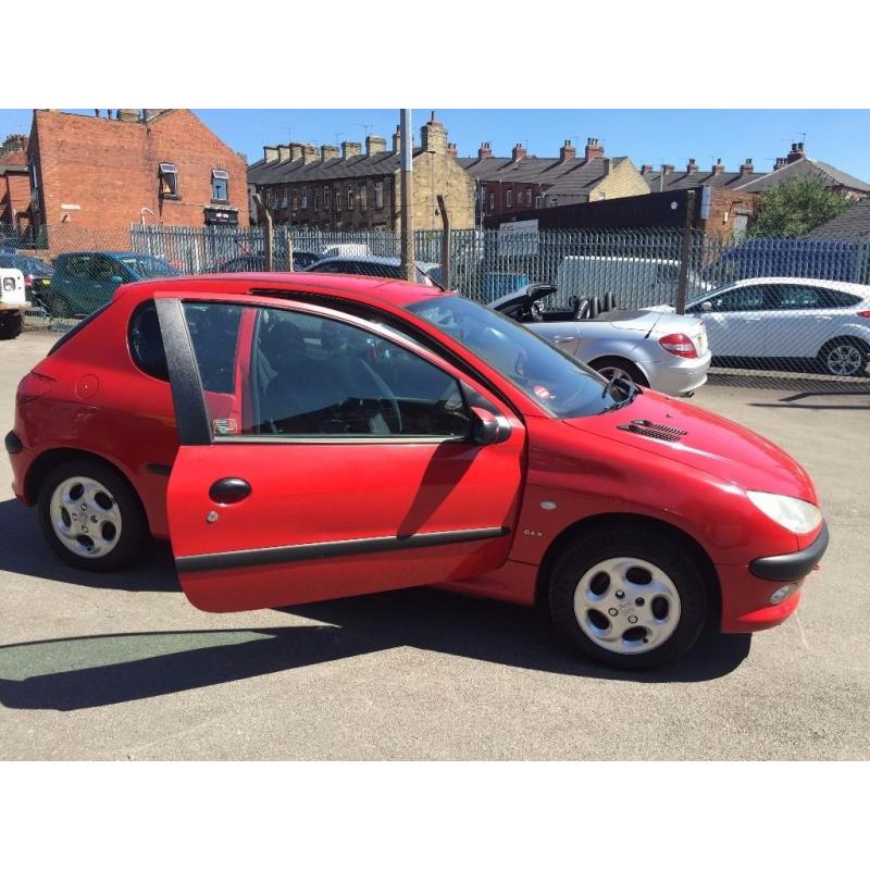 Red Peugeot 206 3 Dr 80000 miles