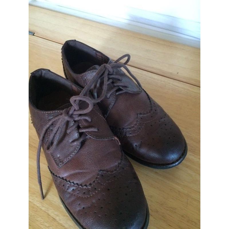 Boys Brogues from Monsoon UK1