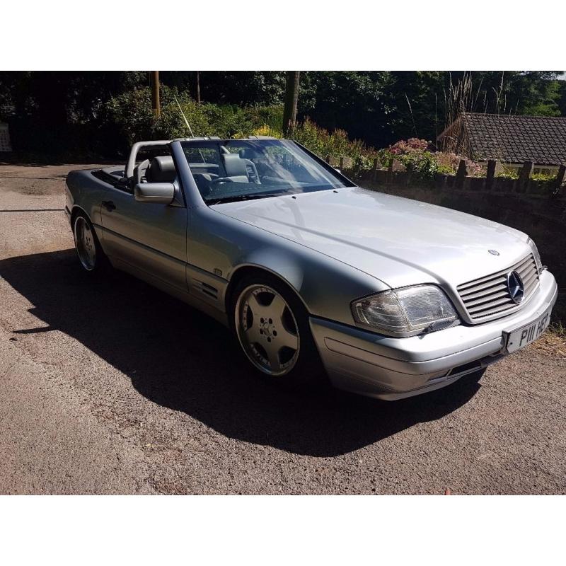 MERCEDES SL320 CONVERTIBLE AUTOMATIC TRULY IMMACULATE CONDITION *VERY LOW MILES* MOT UNTIL JUNE 2017