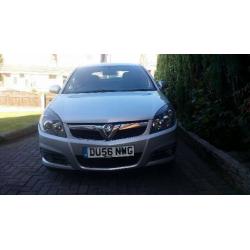 2.2 Vectra low mileage immaculate condition