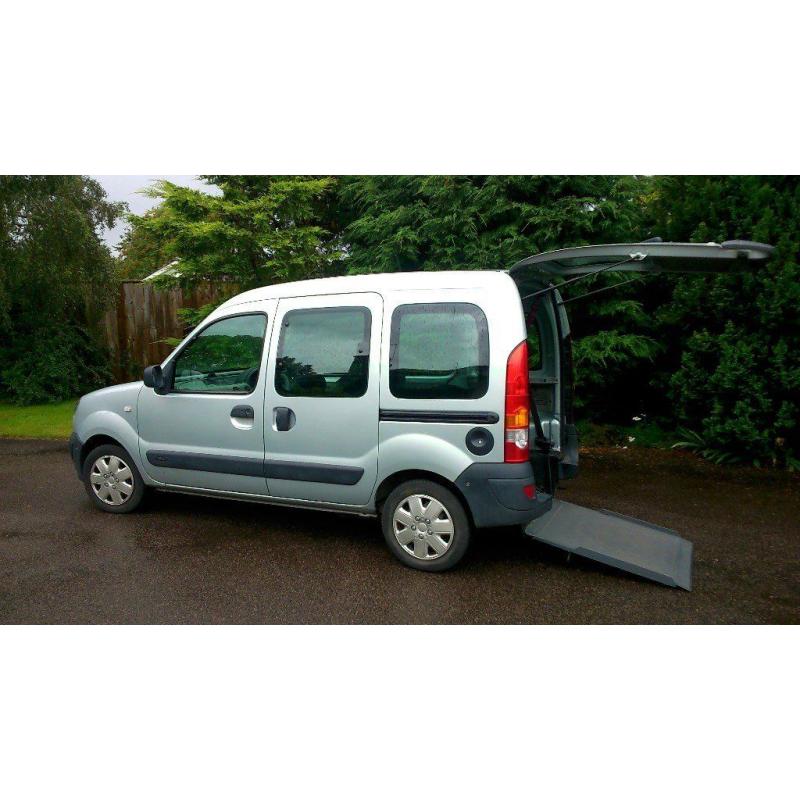 RENAULT KANGO WITH GLENEAGLES DISABLED CONVERSION WITH REAR RAMP AND ELECTRIC WINCH