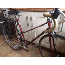 Vintage Raleigh. 'Clubman Lady' Racer. Burgundy. Great condition.