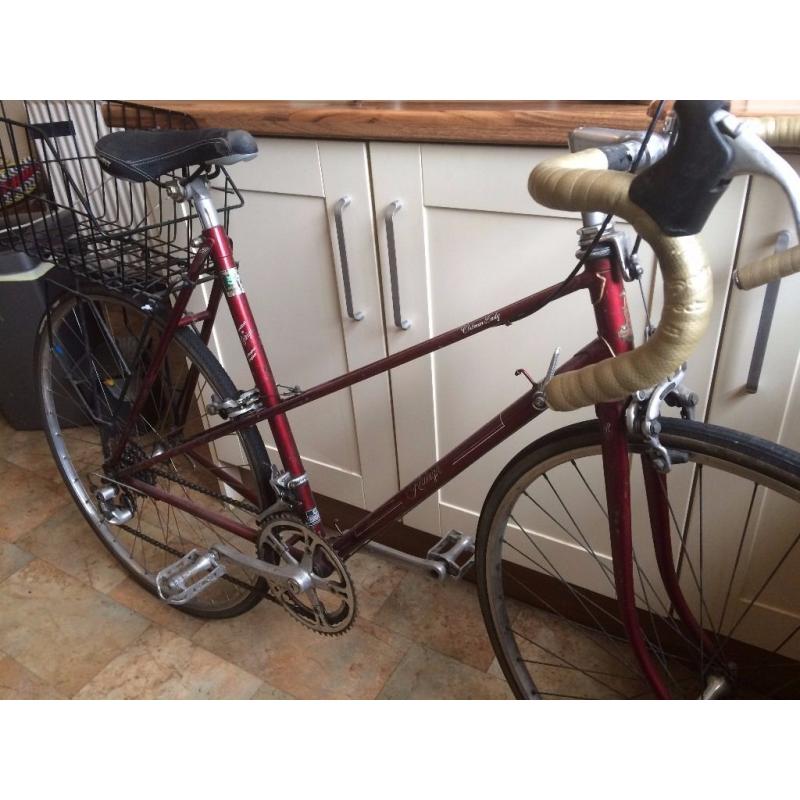 Vintage Raleigh. 'Clubman Lady' Racer. Burgundy. Great condition.