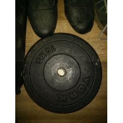 2 x 10KG York Barbell Weights for 1" bars.