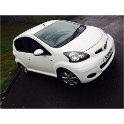 2011 Toyota AYGO 1.0 VVT-i GO Hatchback 5dr Petrol Manual (106 g/km, 67 bhp)