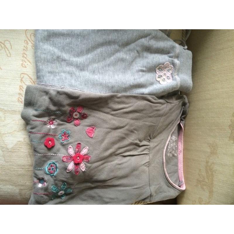 Girls clothes age 4 to 6 years peppa, hello kitty , jojo