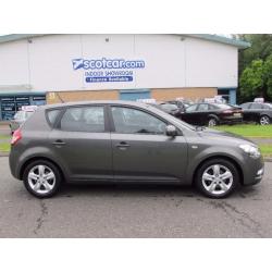 KIA CEED 1.6 2 ECODYNAMICS CRDI 5D 89 BHP DIESEL FINANCE AVAILABLE