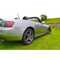 AP1 2002 Honda S2000 83k miles, 3 previous owners, full service history, hardtop.