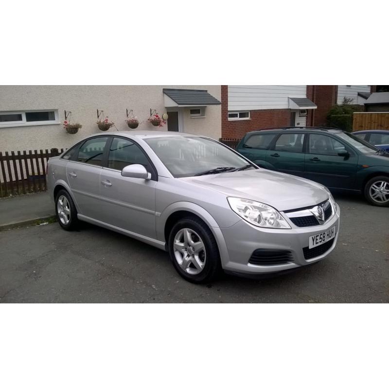 Vauxhall Vectra 1.8 i VVT Exclusiv 5dr