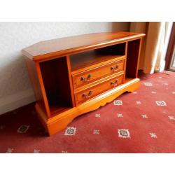 veneer tv corner unit .95cm.w. 53cm.h. 45cm.d.