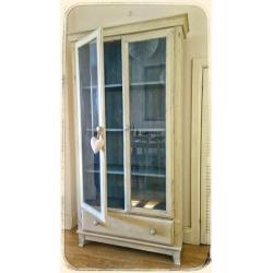 Vintage Cream Wardrobe?