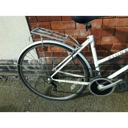 Raleigh Pioneer Ladies Hybrid/Town Bicycle For Sale in Excellent Working Order and Condition